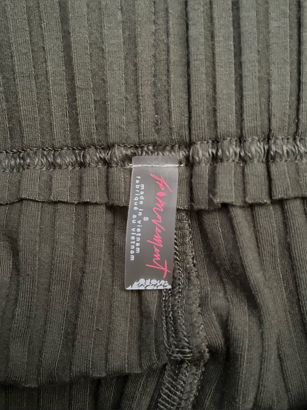 Free People FP Movement Blissed Out Wide Leg Pant Small Olive Green Yoga Stretch - Picture 6 of 11
